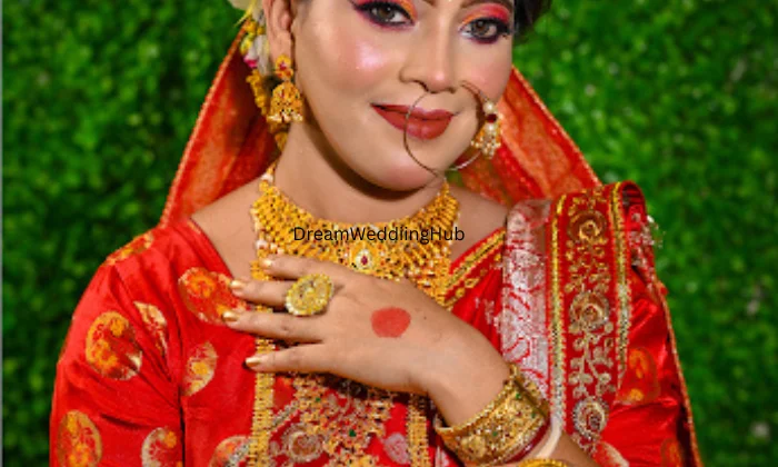 Phoenix Professional Family Salon And Academy